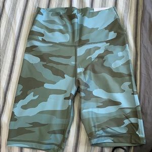 AERIE biker shorts NWT